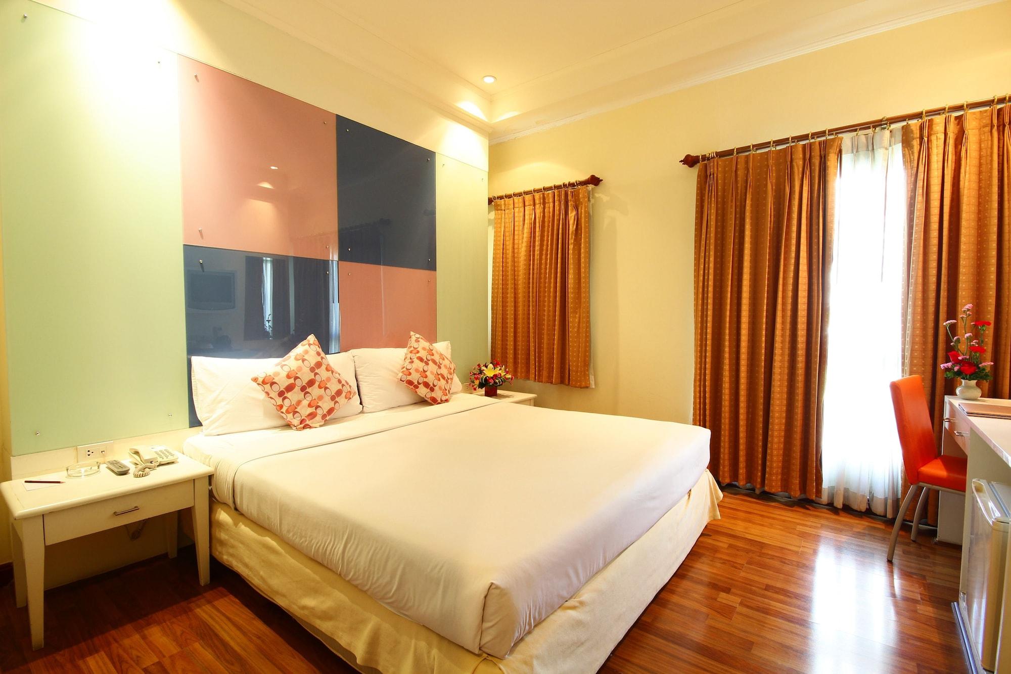Calypzo Bangkok Hotel Екстериор снимка